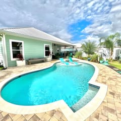 Walk to Beach |  Two Fins Up | Private Pool | Golf Cart | Panama City Beach