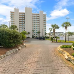 Beachfront 30A | Pool | Endless Horizons | Sleeps 6 | Saagrove