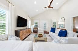 Pool | Fenced yard | Fleur De Lis | Sleeps 6 | Seagrove