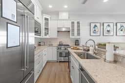 30A, Roof Top Views,Walk to Beach, Sleeps 14 - Image 4