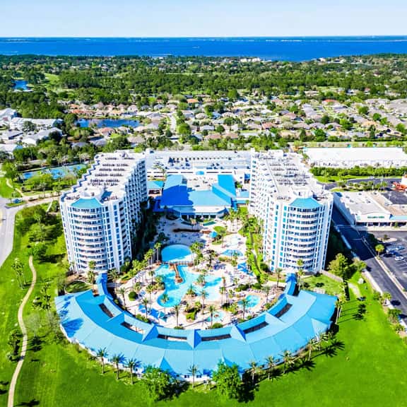 Pool Views,  2 Bed 2 Bath,Balcony, Lagoon Pool,Shuttle,The Palms of Destin - Image 1