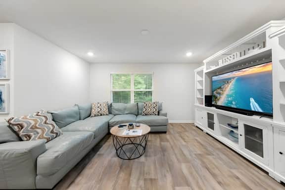Spacious Coastal Beach Home 30A