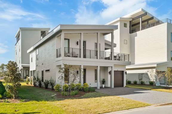 Luxury Home | Sleeps 16 | Palm & Pearl | Pool | Inlet Beach
