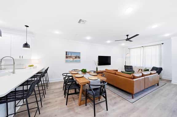 New Luxury Towhome, Coastal Grove, Sleeps 10, Near Bay