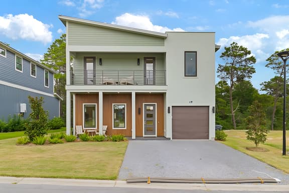 Luxury | Pool | Salt & Sarah | Golf Cart | Bikes | Inlet Beach