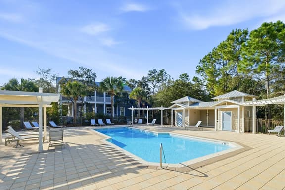 Pool | Fenced yard | Fleur De Lis | Sleeps 6 | Seagrove