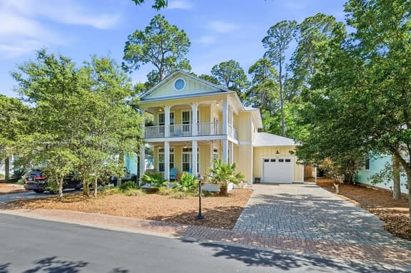 30A | Pool | Sunnyside Up | Walk to Beach| Golf Cart | Seagrove